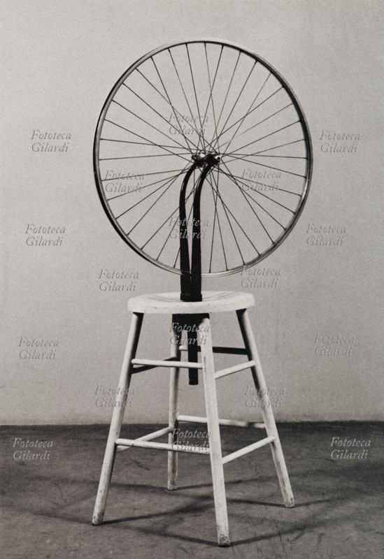 Marcel DUCHAMP (28 luglio 1887 – 2 ottobre 1968) ruota di bicicletta. Replica realizzata dall\