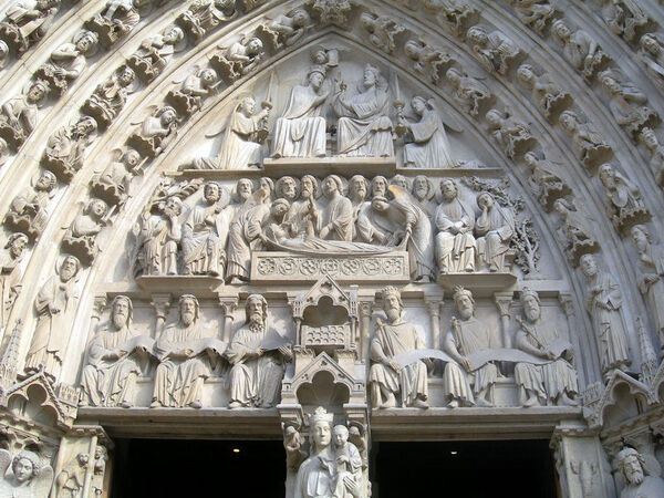 LUNETTA DEL PORTALE DELLA VERGINE LUNETTA DEL PORTALE DELLA VERGINE