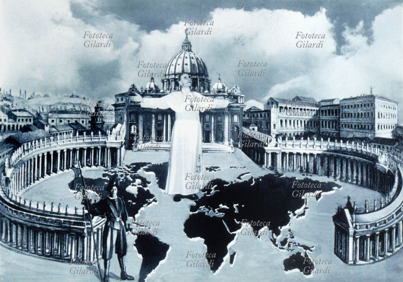 PIO XII Il Papa in un fotomontaggio celebrativo: rappresentato in atto di preghiera a braccia aperte in Piazza San Pietro, come un buon gigante si erge dal planisfero che è inscritto nel Colonnato. Una Guardia Svizzera completa la protezione dell\