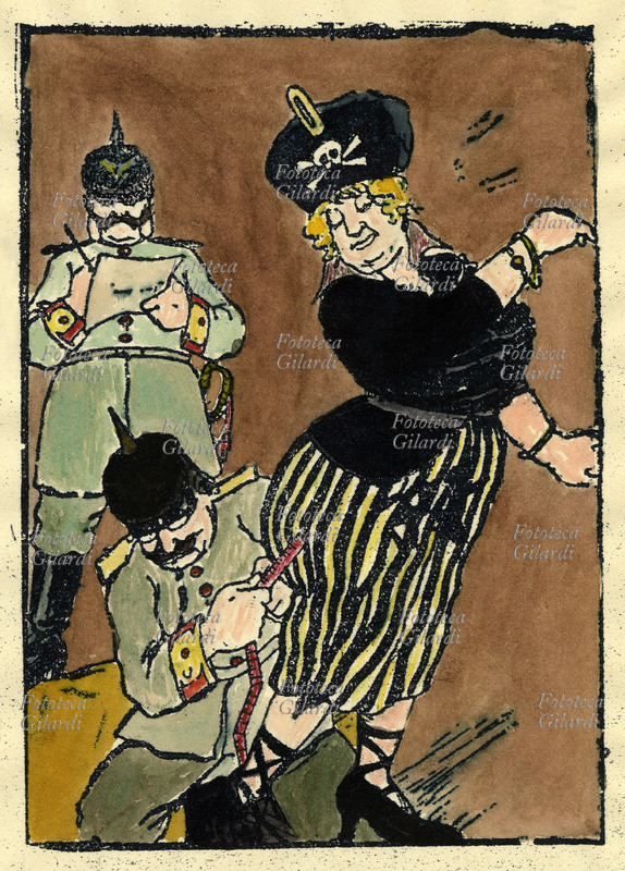 I G.M. GERMANIA razionamento dei beni; ufficiali addetti misurano la sottana di una formosa donna tedesca, che indossa anche un colbacco nero con teschio e tibie: \