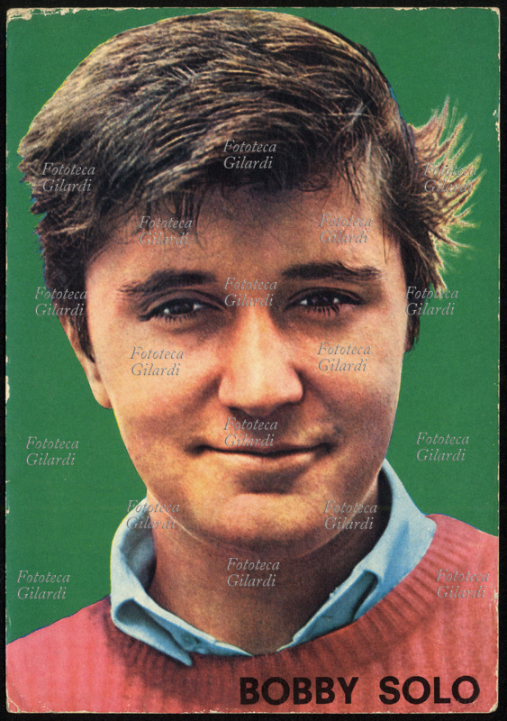 BOBBY SOLO (Roberto Satti, 18 marzo 1945) Cantante di musica leggera vincitore del Festival della Canzone italiana di Sanremo edizione 1965 con la canzone \