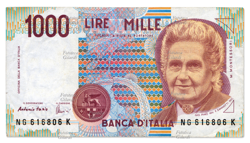 ITALIA Dritto della banconota da L. 1000 con il ritratto di Maria Montessori, pedagogista italiana. In vigore nel 1990