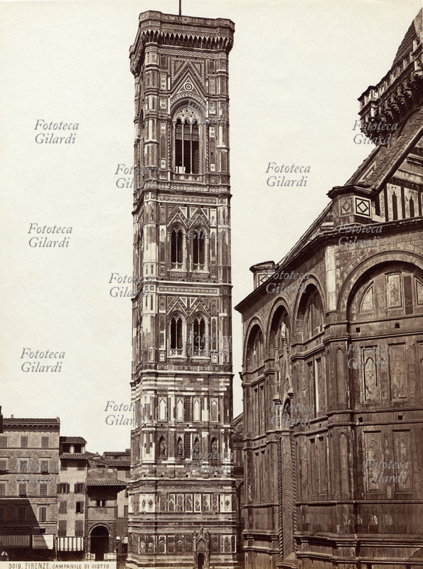 FIRENZE Il campanile di Giotto. Le fondamenta furono scavate attorno al 1298 all\