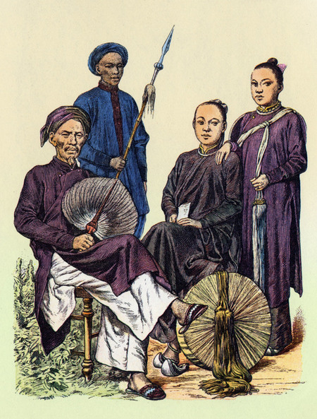 VIETNAM NOTABILE CON DONNE VIETNAM NOTABILE CON DONNE
