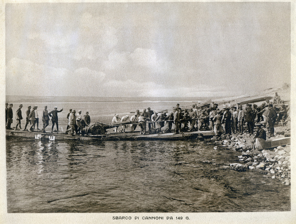 SBARCO DI CANNONI DA 149 G.