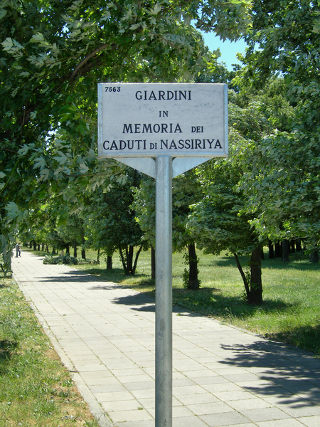 TARGA GIARDINI CADUTI DI NASSIRIYA 2003 TARGA GIARDINI CADUTI DI NASSIRIYA 2003