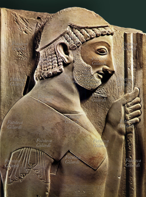 GUERRIERO GRECO Stele sepolcrale di Aristion, part. Stele commemorativa trovata in Attica, opera di Aristokles di Atene, raffigurante il soldato Aristion, con l\