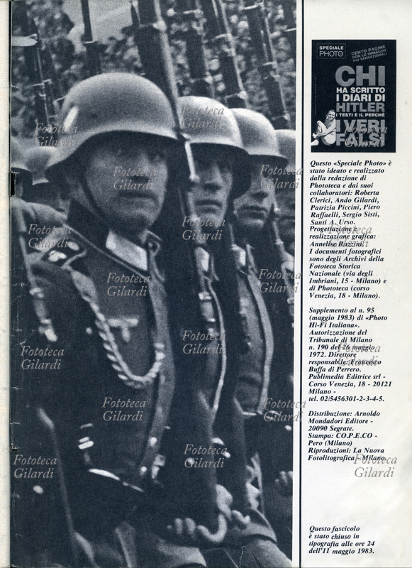 SPECIALE PHOTO "Chi ha scritto i diari di Hitler, i testi e il perché - I veri falsi", ideato e realizzato dalla redazione di Phototeca e dai suoi collaboratori: Roberta Clerici, Ando Gilardi, Patrizia Piccini, Piero Raffaelli, Sergio Sisti, Santi A. Urso. Nella foto: soldati nazisti in schieramento. Sotto il colophon, con una punta d\