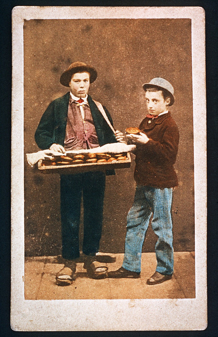 IL VENDITORE DI PIZZA IL VENDITORE DI PIZZA