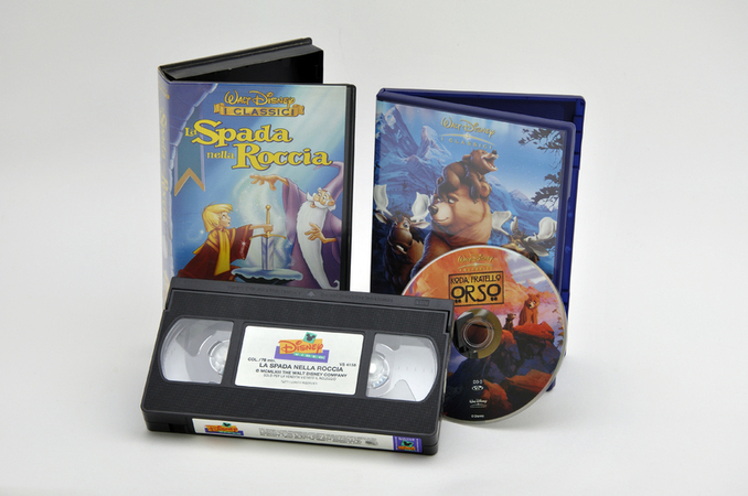 VHS DVD VHS DVD