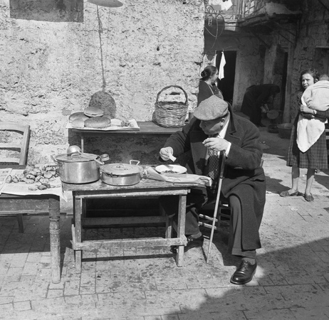 PALERMO UOMO A PRANZO PALERMO UOMO A PRANZO