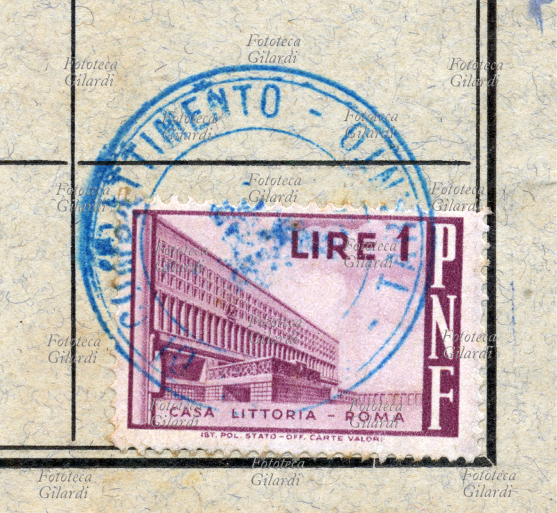 FASCISMO Bollo del valore di 1 Lira, con annullo di convalida su Tessera del P.N.F. Partito Nazionale Fascista, Italia 1939