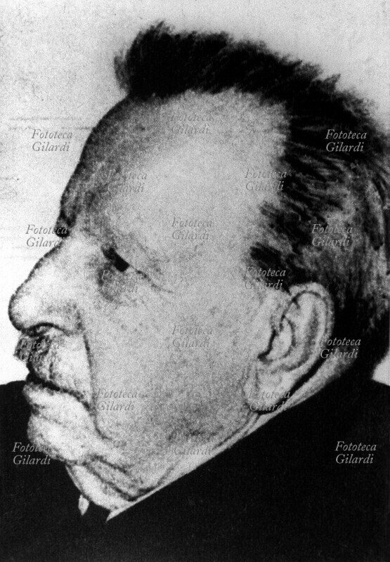 Benedetto CROCE (1866-1952) profile portrait of the anti-fascist philosopher. Italy, 1925.