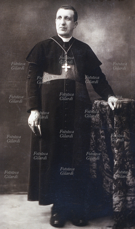 CHIESA Ritratto fotografico di Monsignor Giovanni Poli. Italia, anni 1910-29.