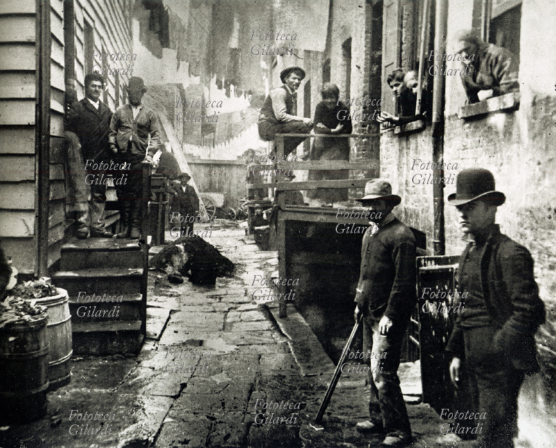 EMIGRATION New York, View of Mulberry Street in the heart of Little Italy. Photograph of Jacob A. Riis (May 3, 1849 - May 26, 1914), USA New York, c.1890