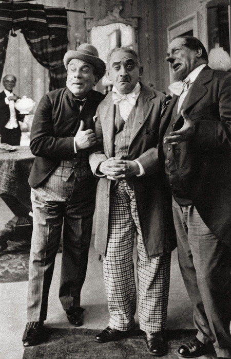 EDUARDO SCARPETTA IN SCENE