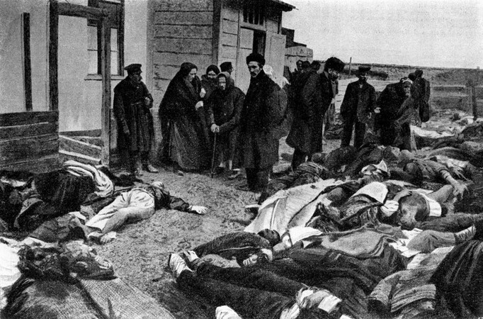 STRAGE DI ARMENI A BAKÚ STRAGE DI ARMENI A BAKÚ