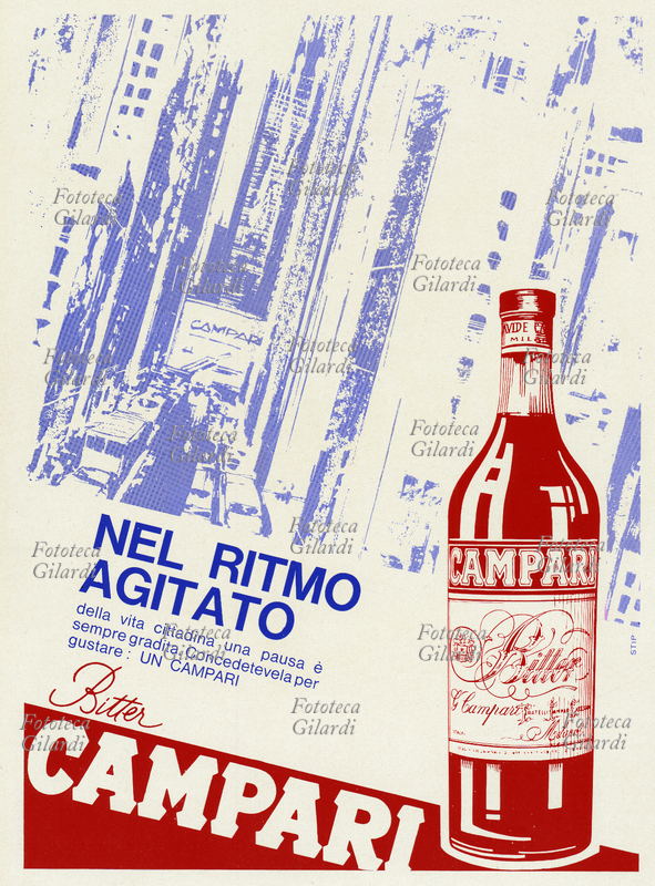 BITTER CAMPARI nel ritmo agitato della vita cittadina una pausa è sempre gradita. Concedetevela per gustare un Campari. Pubblicità studio STIP, Milano 1962.
