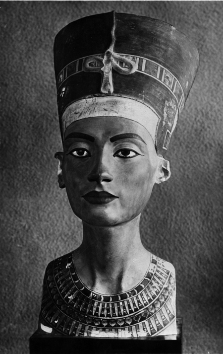NEFERTITI NEFERTITI