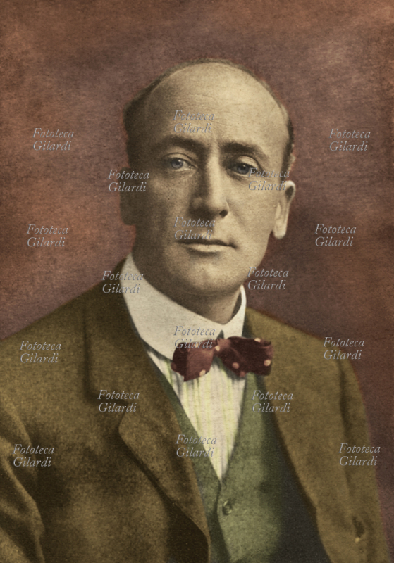 Algernon Henry BLACKWOOD (14 marzo 1869 - 10 dicembre 1951) scrittore britannico di romanzi soprannaturali, considerato uno dei fondatori del genere narrativo dei "detective dell\