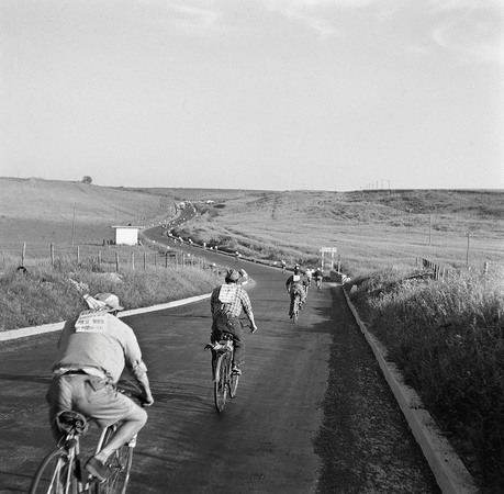 MANIFESTAZIONE DEI PORTUALI GENOVESI IN BICICLETTA