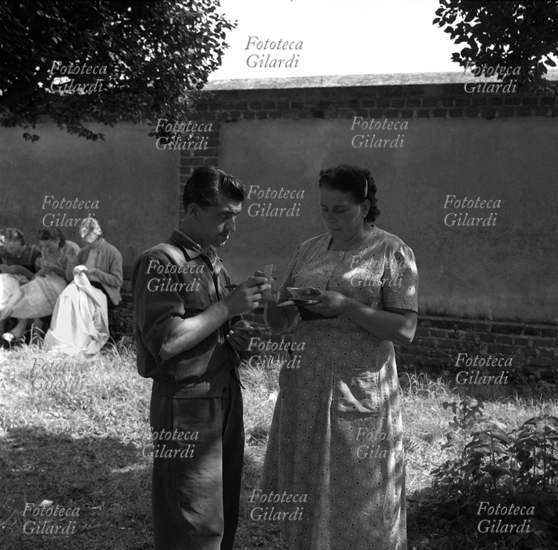 STORIA DEL MOVIMENTO OPERAIO assegnazione di buoni per l\