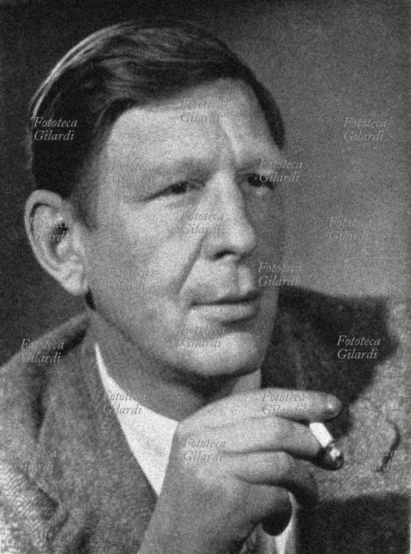 Wystan Hugh AUDEN (1907-1973) poeta britannico, ritratto fotografico 1955 circa