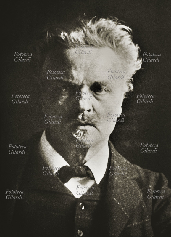 August STRINDBERG (1849-1912) drammaturgo e narratore svedese. Ritratto fotografico, circa 1898