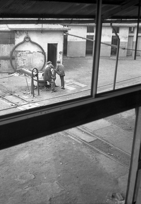 LOTTE OPERAIE ALLA FERRIERA DI BOLZANETO LOTTE OPERAIE ALLA FERRIERA DI BOLZANETO