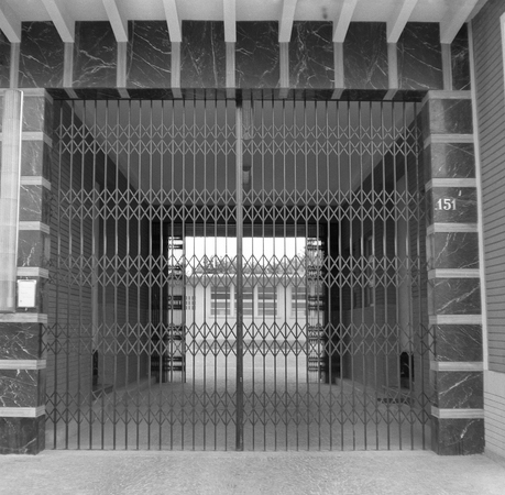  IN NOME DELLA FIAT IL CANCELLO DEL CONFINO 