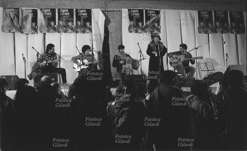 Caterina BUENO (1945-2007) si esibisce alla rassegna di musica tradizionale e popolare di Bra \