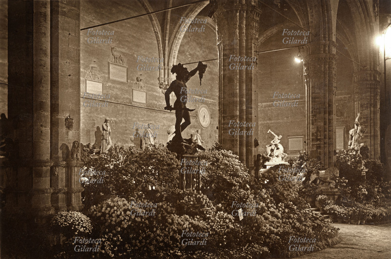 FIRENZE (notturno) Loggia dell\