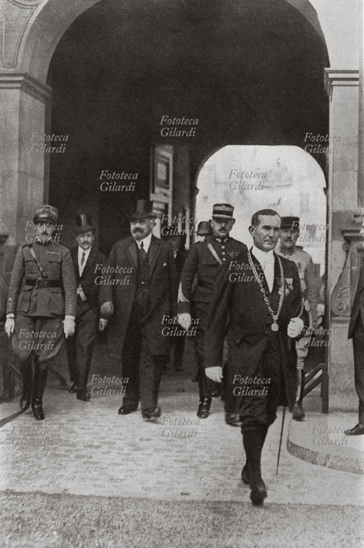 TRATTATO DI PACE di Saint Germain en Laye, concordato tra i contendenti: Repubblica dell\