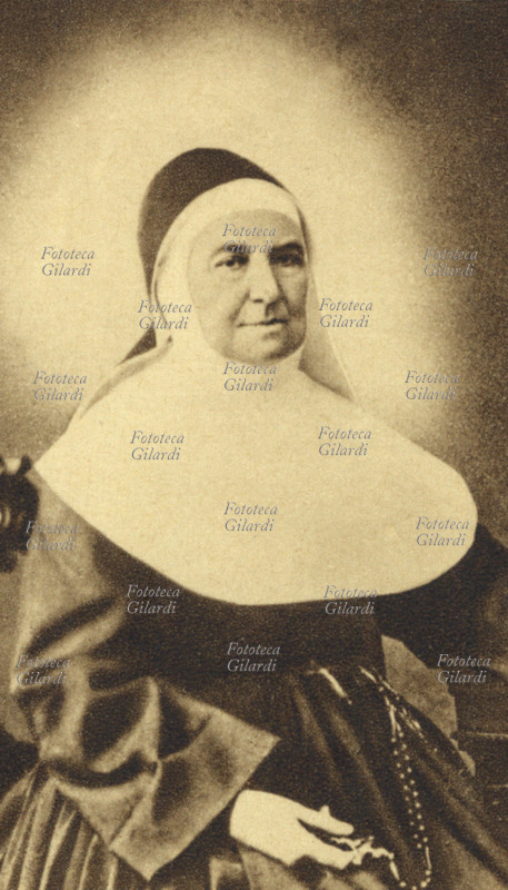 MARIA GIUSEPPA ROSSELLO (1811-1880) fondatrice delle Figlie di N.S. della Misericordia. Dapprima domestica ed infermiera, per consiglio del vescovo Agostino M. de Mari aprì con poche compagne due scuole a Savona, dando così vita al nuovo istituto delle Figlie di N.S. della M. Preso l\