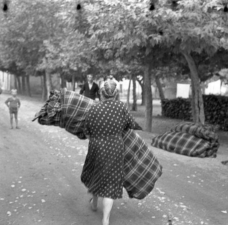 CRISI DEL TESSILE CONSEGNA DEI SEMILAVORATI