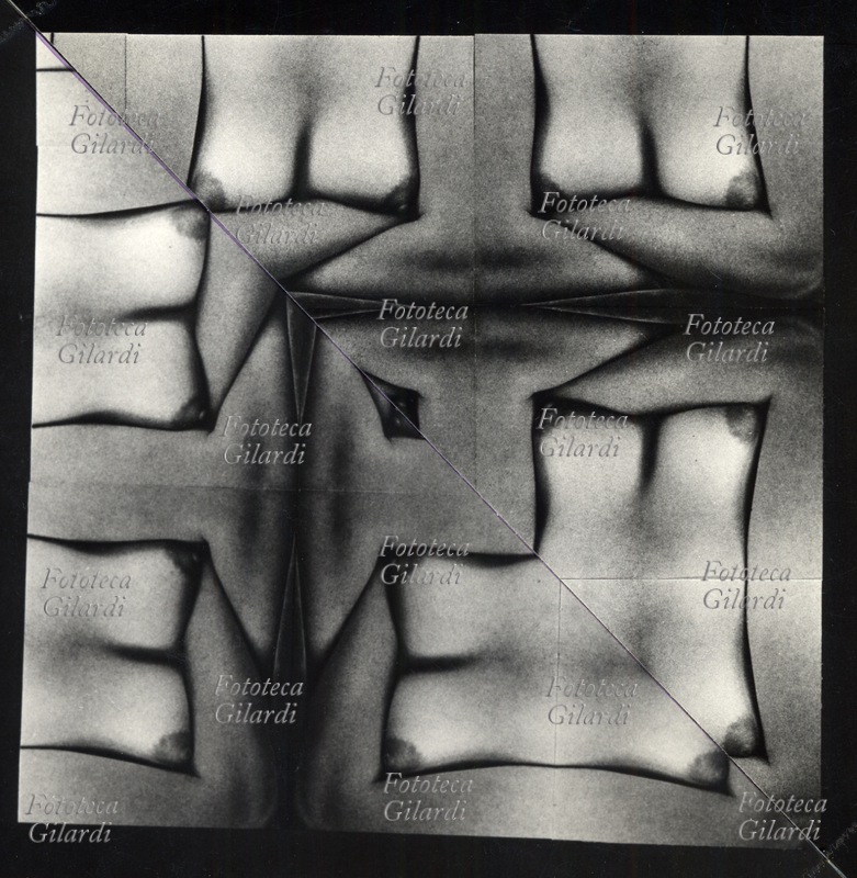 GILARDI - tassellatura, piastrellatura fotografica con modulo di seno femminile. Scansione da stampa vintage 13x13 - Ando Gilardi, 1975 circa