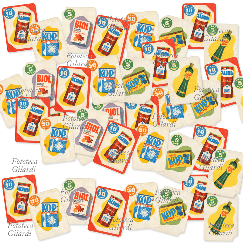 FIGURINE a punti della raccolta promozionale della casa produttrice di detergenti Mira Lanza. Italia 1970 - 1980.