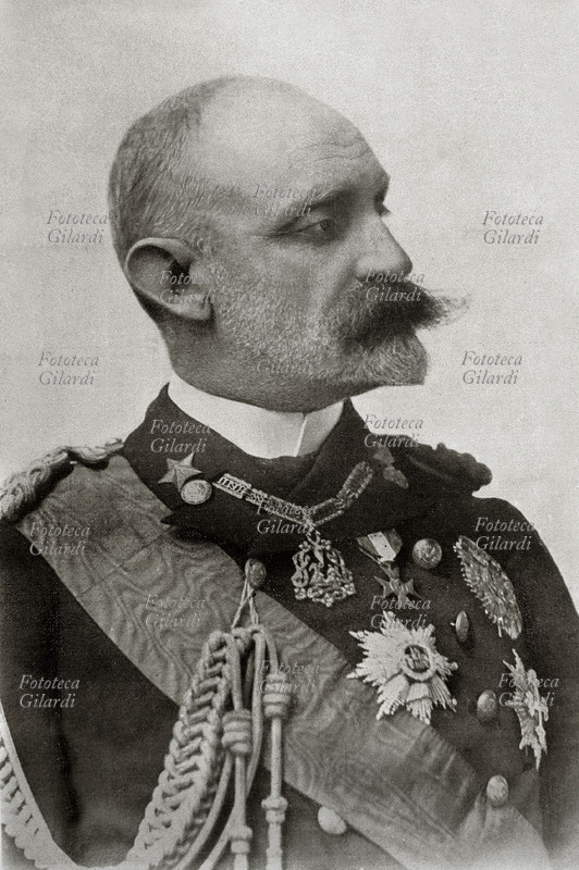 I GUERRA MONDIALE Il Duca di Genova Luogotenete Generale del Regno durante la permanenza del Re al Quartier Generale. Italia maggio 1915