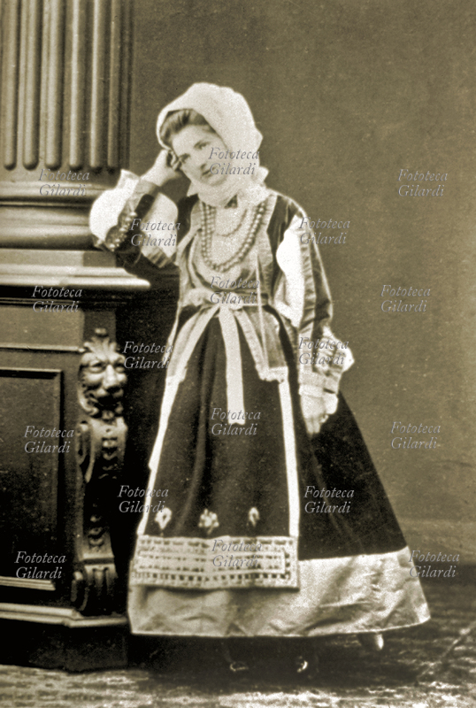 MARGHERITA di Savoia (20 novembre 1851 – 4 gennaio 1926), futura prima regina d\