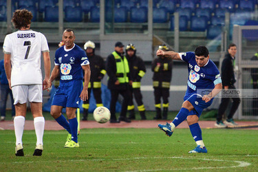 25.11.2020 Roma Ottobre 2016 Maradona