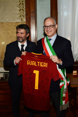 Roma 20.12.2022 AS Roma Femminile in Campidoglio con Supercoppa G.Leanza ph Roma 20.12.2022 AS Roma Femminile in Campidoglio con Supercoppa G.Leanza ph