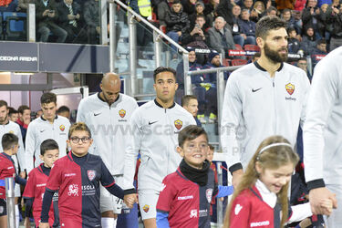 08.12.2018 Cagliari vs Roma 2 2 C.Sancius ph