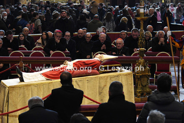 04.01.2023 Basilica Vaticana Esposizione Benedetto XVI G.Leanza ph