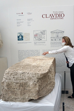 Roma 16.07.2021 Ara Pacis Cippo pomeriale romano. G.Leanza ph