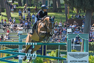 24.05.2024 CSIO Piazza di Siena Premio n5 Presented Aston Martin G.Leanza ph 24.05.2024 CSIO Piazza di Siena Premio n5 Presented Aston Martin G.Leanza ph