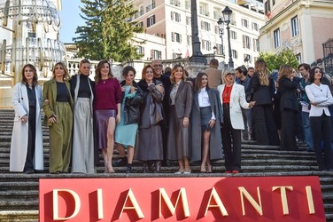 12.12.2024 Piazza di Spagna Ferzan &Ouml;zpetek and cast film DIAMANTI G.Biagini ph