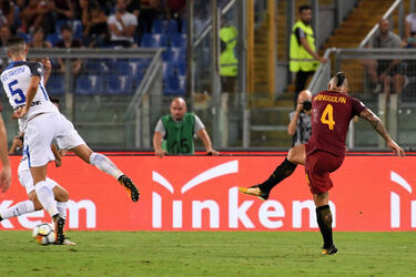 26.08.2017 Roma vs Inter 1 3 campionato serie A 35 photos 26.08.2017 Roma vs Inter 1 3 campionato serie A 35 photos