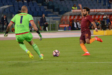 21.09.2016 AS Roma vs FC Crotone 4 0. 23 Photos