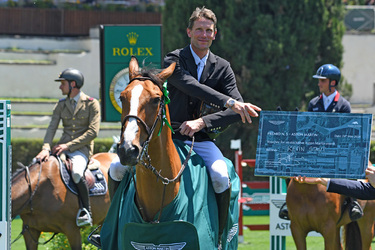 24.05.2024 CSIO Piazza di Siena Premio n5 Presented Aston Martin G.Leanza ph 24.05.2024 CSIO Piazza di Siena Premio n5 Presented Aston Martin G.Leanza ph