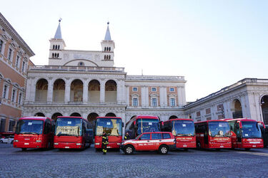 04.12.2017 Roma S.Giovanni Laterano Messa Solenne S.Barbara 04.12.2017 Roma S.Giovanni Laterano Messa Solenne S.Barbara